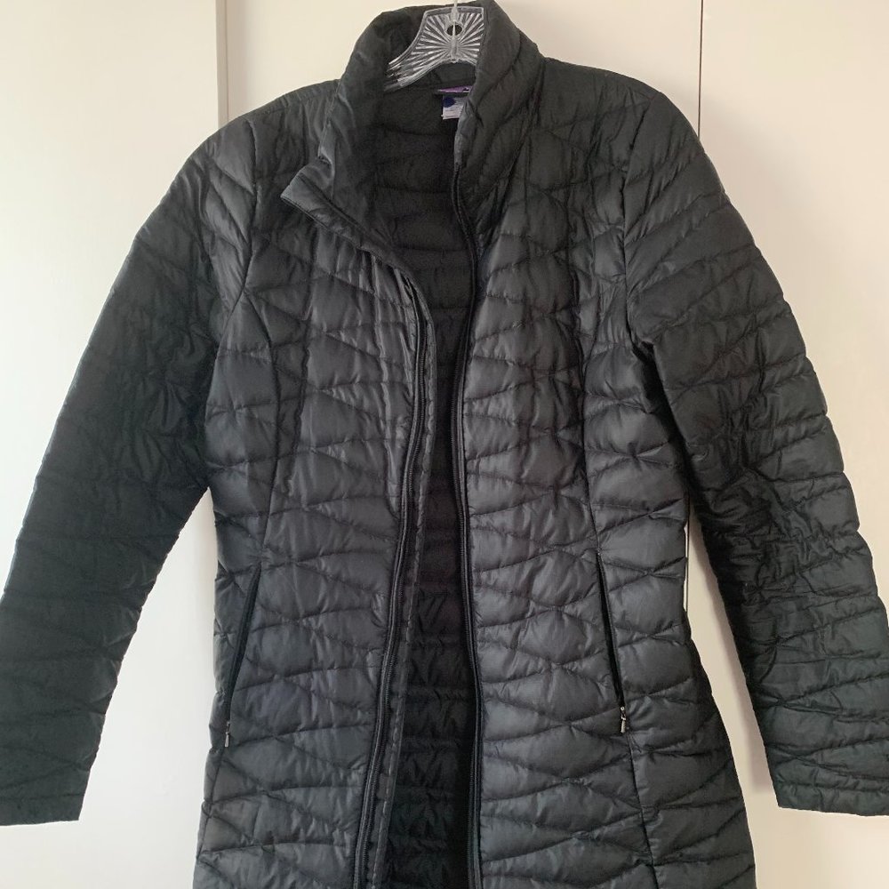 Patagonia Women’s Long Down Coat SZ L